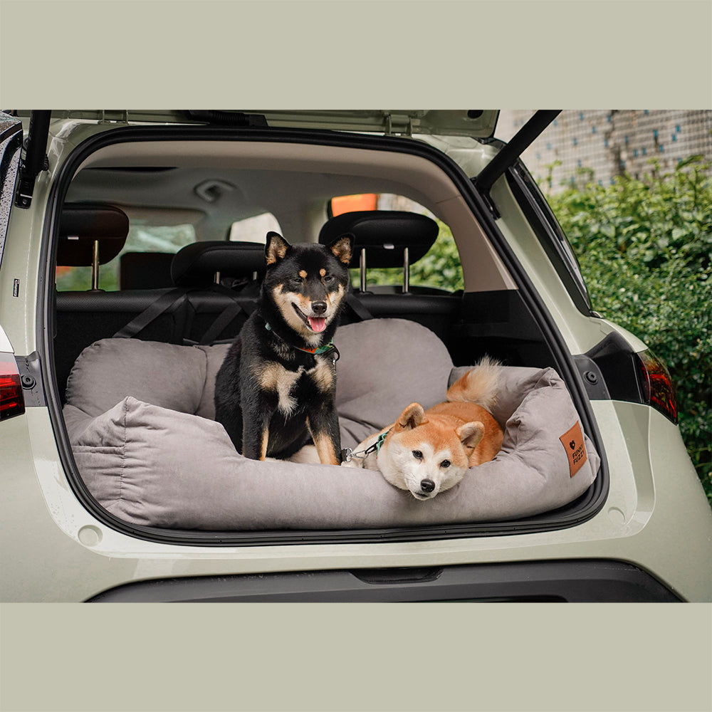 Pet Travel Bolster Safety Medium Large Dog Car Back Seat Bed