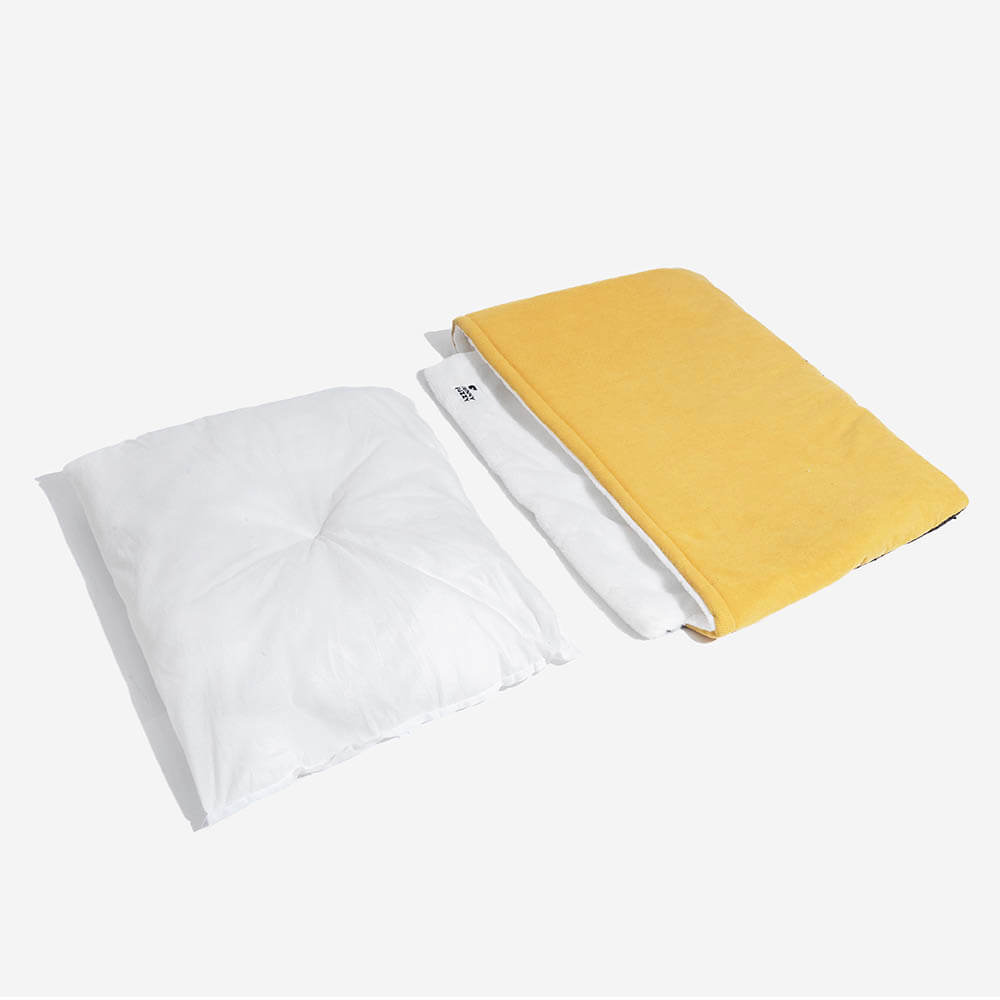 Pet Extremely Soft Fuzzy Puppy Sleeping Bag Dog Bed